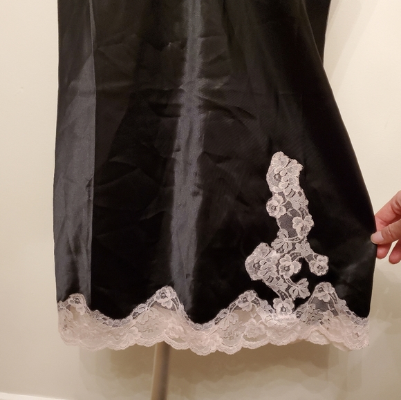 Adore Me Kelsie Slip size small - Picture 4 of 6